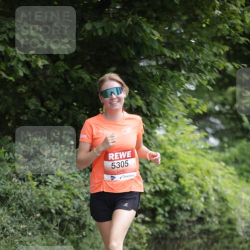15.06.2025 - REWE Women's Run Jannik Wohlers http://msf.ph/oto/7968697 15.06.2025 10:03:56 Laufen 5305 meine-sportfotos.de