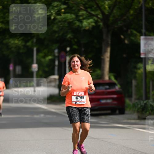 15.06.2025 - REWE Women's Run Dr. Thomas Lammeyer http://msf.ph/oto/7968714 15.06.2025 09:56:40 Laufen 10769 meine-sportfotos.de