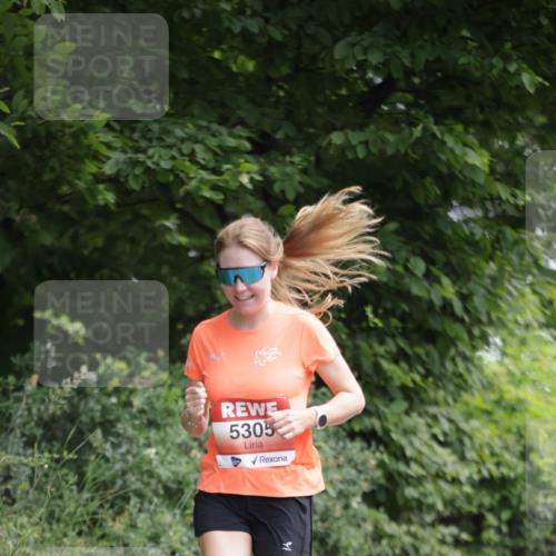15.06.2025 - REWE Women's Run Jannik Wohlers http://msf.ph/oto/7968734 15.06.2025 10:03:57 Laufen 5305 meine-sportfotos.de