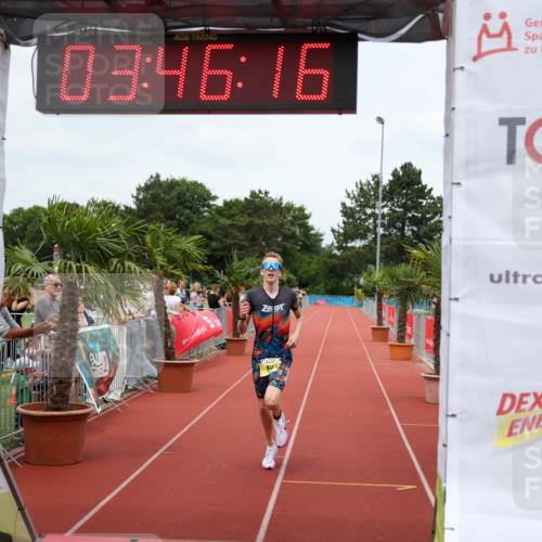 15.06.2025 - 7 Türme Triathlon Michael Strokosch http://msf.ph/oto/7968745 15.06.2025 13:46:16 Ziel 817 meine-sportfotos.de