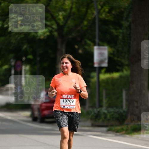 15.06.2025 - REWE Women's Run Dr. Thomas Lammeyer http://msf.ph/oto/7968756 15.06.2025 09:56:41 Laufen 10769 meine-sportfotos.de