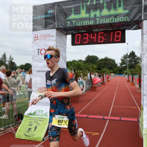 15.06.2025 - 7 Türme Triathlon Michael Strokosch http://msf.ph/oto/7968771 15.06.2025 13:46:17 Ziel 817 meine-sportfotos.de