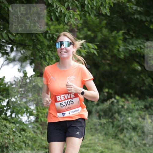 15.06.2025 - REWE Women's Run Jannik Wohlers http://msf.ph/oto/7968781 15.06.2025 10:03:58 Laufen 5305 meine-sportfotos.de