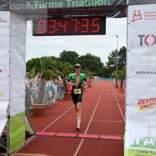 15.06.2025 - 7 Türme Triathlon Michael Strokosch http://msf.ph/oto/7968788 15.06.2025 13:47:35 Ziel 1104 meine-sportfotos.de