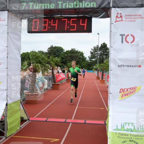 15.06.2025 - 7 Türme Triathlon Michael Strokosch http://msf.ph/oto/7968823 15.06.2025 13:47:54 Ziel 1182 meine-sportfotos.de