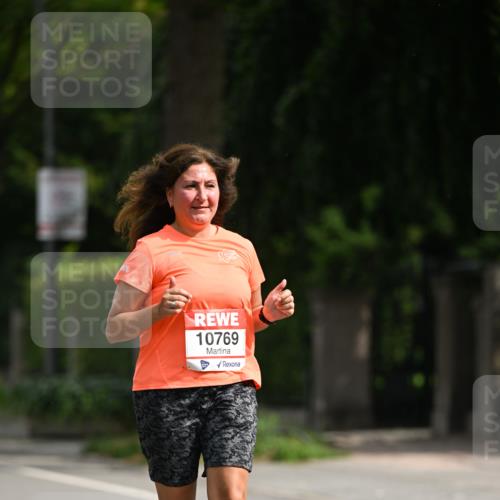 15.06.2025 - REWE Women's Run Dr. Thomas Lammeyer http://msf.ph/oto/7968825 15.06.2025 09:56:43 Laufen 10769 meine-sportfotos.de