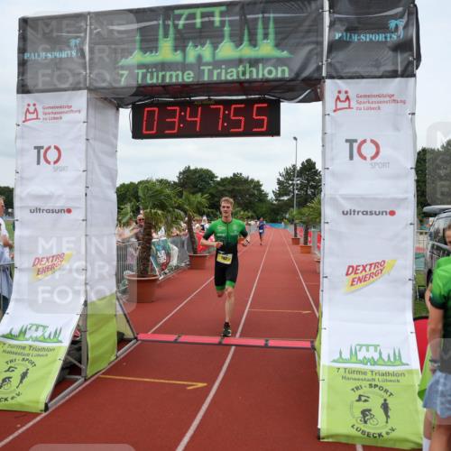 15.06.2025 - 7 Türme Triathlon Michael Strokosch http://msf.ph/oto/7968826 15.06.2025 13:47:54 Ziel 1182 meine-sportfotos.de