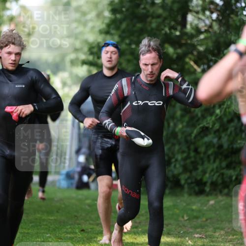 15.06.2025 - 7 Türme Triathlon Michael Strokosch http://msf.ph/oto/7968841 15.06.2025 12:55:29 Schwimmen 727, 745, 755, 763, 769, 772, 784, 792, 797, 801, 805, 859, 879, 919, 927, 955, 1011, 1029, 1075, 1169 meine-sportfotos.de