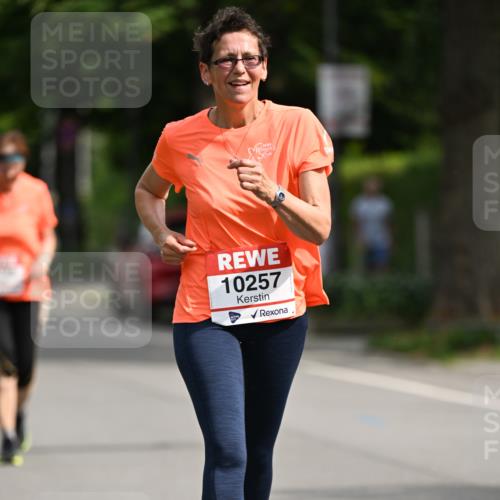 15.06.2025 - REWE Women's Run Dr. Thomas Lammeyer http://msf.ph/oto/7968854 15.06.2025 09:56:54 Laufen 10257 meine-sportfotos.de