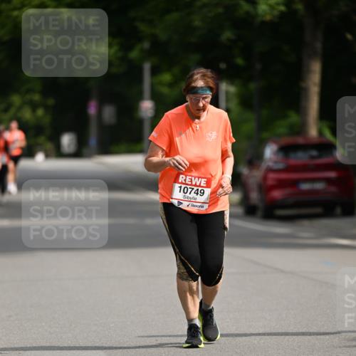 15.06.2025 - REWE Women's Run Dr. Thomas Lammeyer http://msf.ph/oto/7968863 15.06.2025 09:56:55 Laufen 10749 meine-sportfotos.de