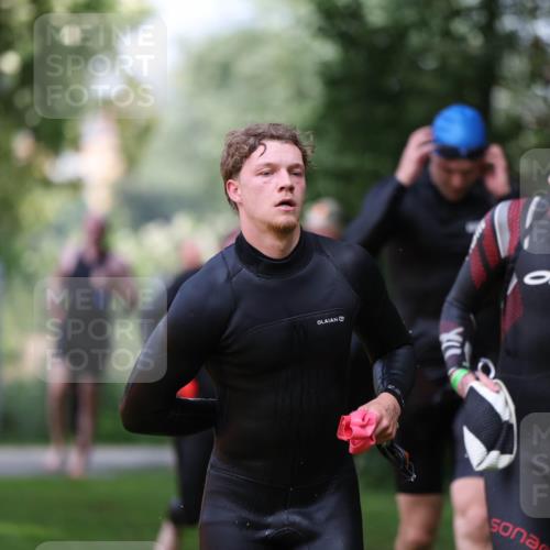 15.06.2025 - 7 Türme Triathlon Michael Strokosch http://msf.ph/oto/7968875 15.06.2025 12:55:31 Schwimmen 727, 745, 755, 763, 769, 784, 792, 797, 801, 805, 859, 877, 879, 919, 927, 955, 1011, 1023, 1029, 1075, 1169 meine-sportfotos.de