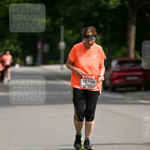 15.06.2025 - REWE Women's Run Dr. Thomas Lammeyer http://msf.ph/oto/7968877 15.06.2025 09:56:56 Laufen 10749 meine-sportfotos.de