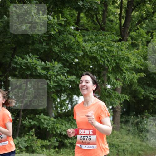 15.06.2025 - REWE Women's Run Jannik Wohlers http://msf.ph/oto/7968924 15.06.2025 10:04:07 Laufen 9, 5575 meine-sportfotos.de