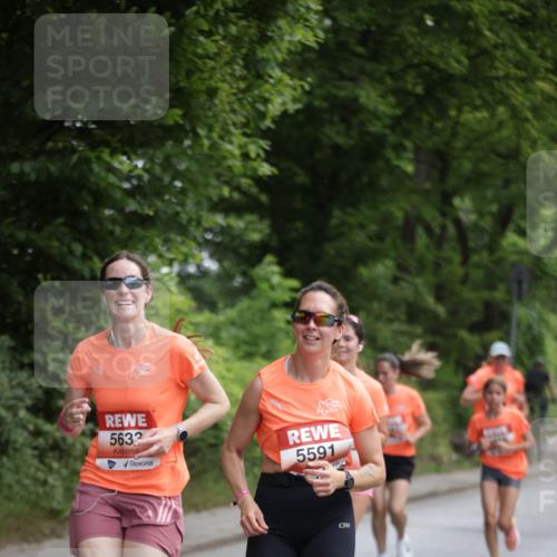 15.06.2025 - REWE Women's Run Jannik Wohlers http://msf.ph/oto/7969014 15.06.2025 10:04:11 Laufen 5632, 5591 meine-sportfotos.de