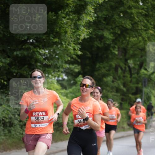 15.06.2025 - REWE Women's Run Jannik Wohlers http://msf.ph/oto/7969021 15.06.2025 10:04:12 Laufen 5633, 559 meine-sportfotos.de