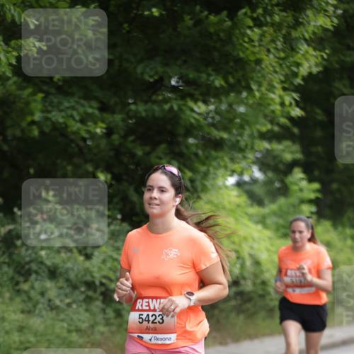 15.06.2025 - REWE Women's Run Jannik Wohlers http://msf.ph/oto/7969089 15.06.2025 10:04:13 Laufen 5423, 5192 meine-sportfotos.de