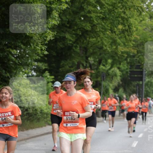 15.06.2025 - REWE Women's Run Jannik Wohlers http://msf.ph/oto/7969130 15.06.2025 10:04:15 Laufen 54, 5185 meine-sportfotos.de