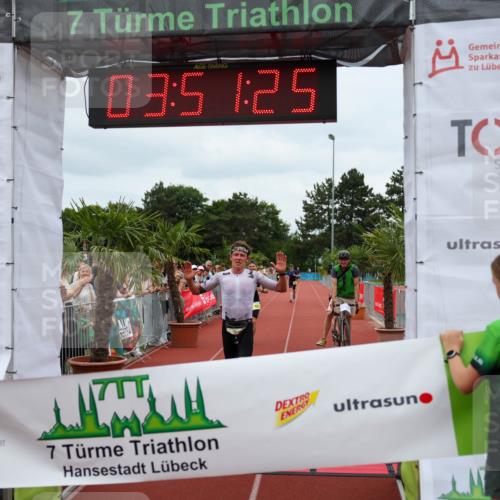 15.06.2025 - 7 Türme Triathlon Michael Strokosch http://msf.ph/oto/7969159 15.06.2025 13:51:25 Ziel 282, 855, 955, 1105 meine-sportfotos.de