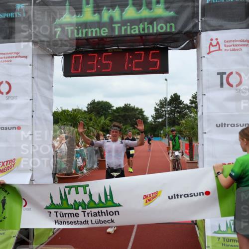 15.06.2025 - 7 Türme Triathlon Michael Strokosch http://msf.ph/oto/7969166 15.06.2025 13:51:25 Ziel 282, 855, 955, 1105 meine-sportfotos.de