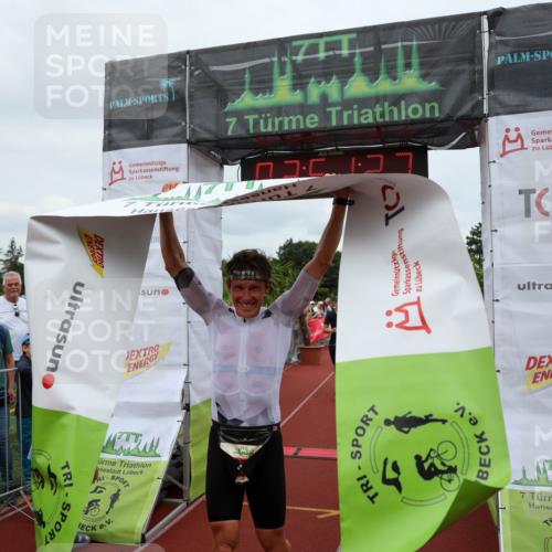15.06.2025 - 7 Türme Triathlon Michael Strokosch http://msf.ph/oto/7969199 15.06.2025 13:51:27 Ziel 282, 855, 955, 1072, 1105 meine-sportfotos.de