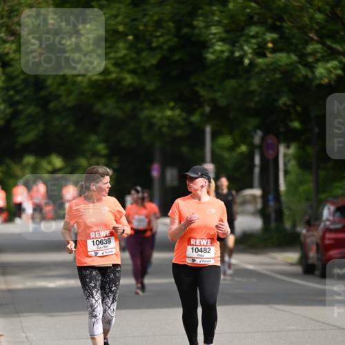 15.06.2025 - REWE Women's Run Dr. Thomas Lammeyer http://msf.ph/oto/7969280 15.06.2025 09:58:01 Laufen 10639, 10482 meine-sportfotos.de