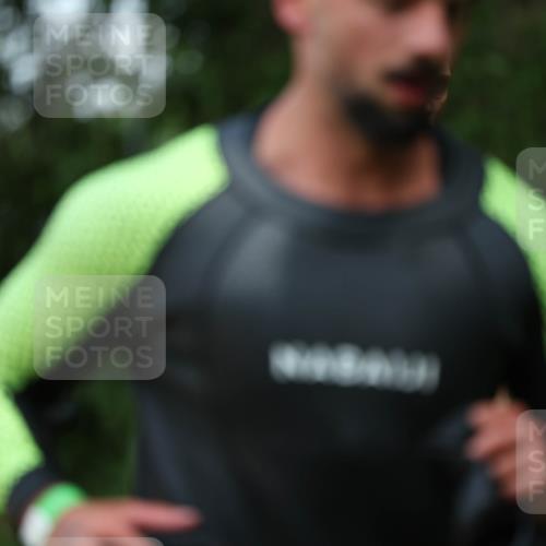 15.06.2025 - 7 Türme Triathlon Michael Strokosch http://msf.ph/oto/7969283 15.06.2025 12:56:06 Schwimmen 708, 741, 776, 818, 833, 872, 880, 895, 904, 992, 1120, 1149, 1150, 1153, 1177 meine-sportfotos.de