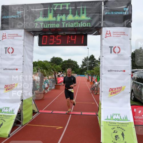 15.06.2025 - 7 Türme Triathlon Michael Strokosch http://msf.ph/oto/7969304 15.06.2025 13:51:41 Ziel 772, 842 meine-sportfotos.de