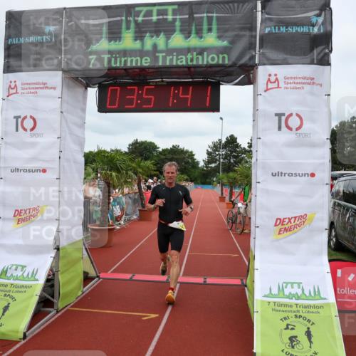 15.06.2025 - 7 Türme Triathlon Michael Strokosch http://msf.ph/oto/7969308 15.06.2025 13:51:41 Ziel 772, 842 meine-sportfotos.de