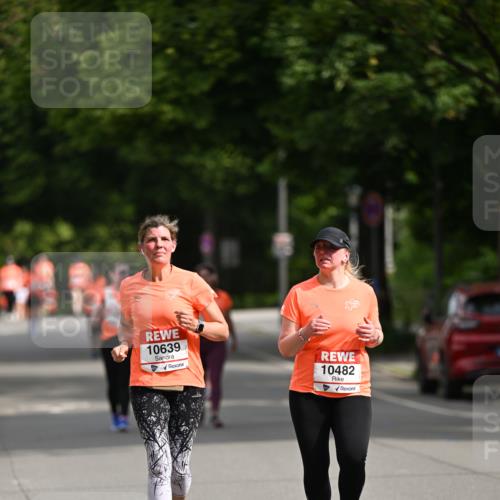 15.06.2025 - REWE Women's Run Dr. Thomas Lammeyer http://msf.ph/oto/7969323 15.06.2025 09:58:02 Laufen 10639, 10482 meine-sportfotos.de