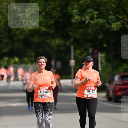 15.06.2025 - REWE Women's Run Dr. Thomas Lammeyer http://msf.ph/oto/7969327 15.06.2025 09:58:02 Laufen 10639, 10482 meine-sportfotos.de