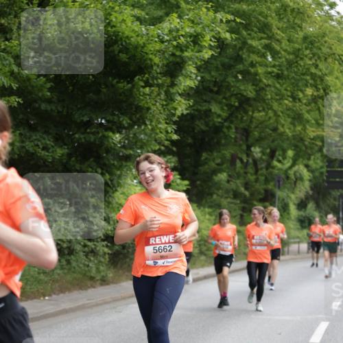 15.06.2025 - REWE Women's Run Jannik Wohlers http://msf.ph/oto/7969328 15.06.2025 10:04:23 Laufen 5662 meine-sportfotos.de
