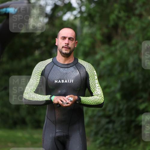 15.06.2025 - 7 Türme Triathlon Michael Strokosch http://msf.ph/oto/7969334 15.06.2025 12:56:11 Schwimmen 708, 741, 776, 804, 818, 833, 842, 869, 872, 880, 896, 904, 992, 1091, 1120, 1149, 1150, 1153, 1177 meine-sportfotos.de