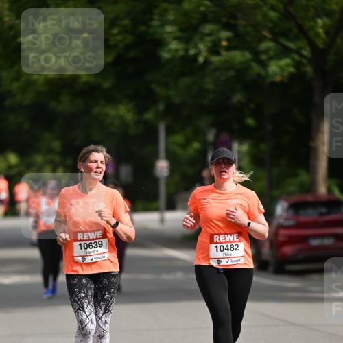 15.06.2025 - REWE Women's Run Dr. Thomas Lammeyer http://msf.ph/oto/7969342 15.06.2025 09:58:03 Laufen 10639, 10482 meine-sportfotos.de