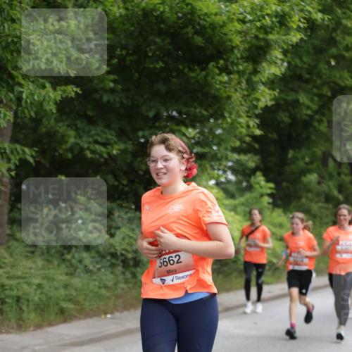 15.06.2025 - REWE Women's Run Jannik Wohlers http://msf.ph/oto/7969350 15.06.2025 10:04:24 Laufen 6662 meine-sportfotos.de