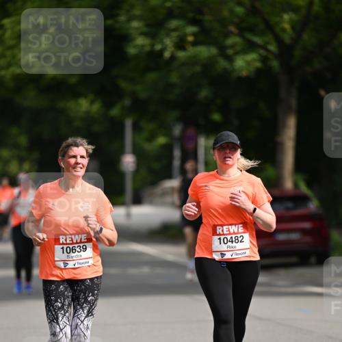 15.06.2025 - REWE Women's Run Dr. Thomas Lammeyer http://msf.ph/oto/7969368 15.06.2025 09:58:03 Laufen 10639, 10482 meine-sportfotos.de
