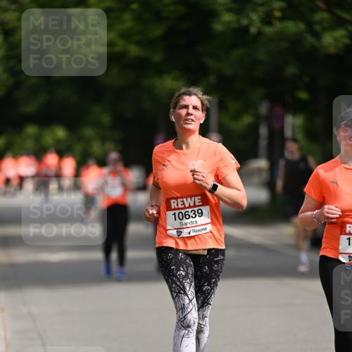 15.06.2025 - REWE Women's Run Dr. Thomas Lammeyer http://msf.ph/oto/7969382 15.06.2025 09:58:04 Laufen 10639 meine-sportfotos.de