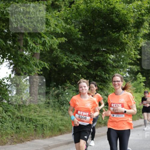 15.06.2025 - REWE Women's Run Jannik Wohlers http://msf.ph/oto/7969392 15.06.2025 10:04:26 Laufen 5308 meine-sportfotos.de