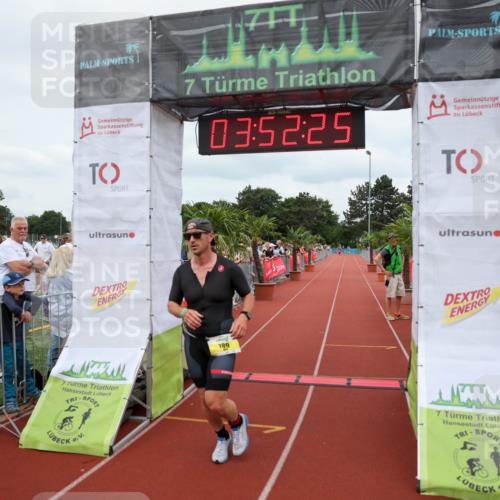 15.06.2025 - 7 Türme Triathlon Michael Strokosch http://msf.ph/oto/7969414 15.06.2025 13:52:24 Ziel 789 meine-sportfotos.de