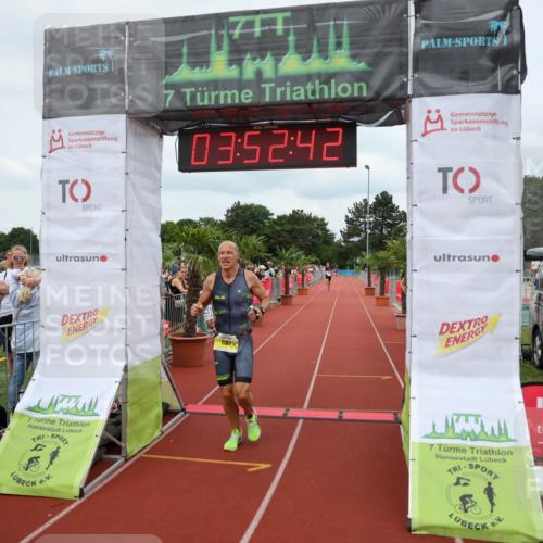 15.06.2025 - 7 Türme Triathlon Michael Strokosch http://msf.ph/oto/7969445 15.06.2025 13:52:41 Ziel 1181 meine-sportfotos.de