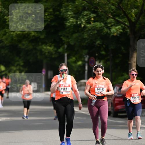 15.06.2025 - REWE Women's Run Dr. Thomas Lammeyer http://msf.ph/oto/7969459 15.06.2025 09:58:14 Laufen 10811, 10453, 10120 meine-sportfotos.de