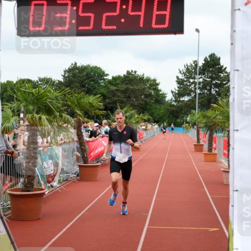 15.06.2025 - 7 Türme Triathlon Michael Strokosch http://msf.ph/oto/7969464 15.06.2025 13:52:47 Ziel 719, 1181 meine-sportfotos.de