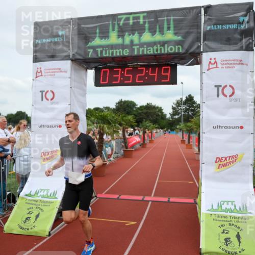 15.06.2025 - 7 Türme Triathlon Michael Strokosch http://msf.ph/oto/7969488 15.06.2025 13:52:49 Ziel 719, 1181 meine-sportfotos.de