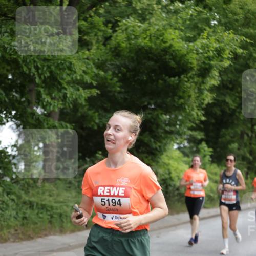 15.06.2025 - REWE Women's Run Jannik Wohlers http://msf.ph/oto/7969497 15.06.2025 10:04:32 Laufen 5194 meine-sportfotos.de