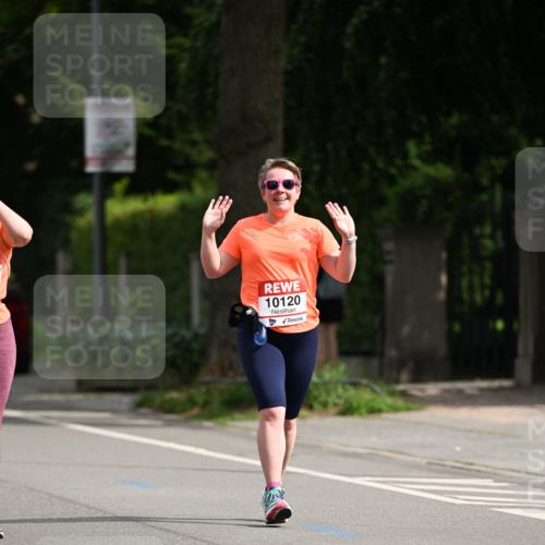 15.06.2025 - REWE Women's Run Dr. Thomas Lammeyer http://msf.ph/oto/7969528 15.06.2025 09:58:17 Laufen 10120 meine-sportfotos.de