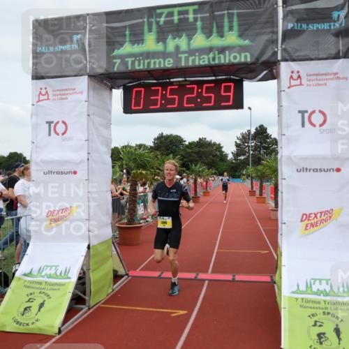 15.06.2025 - 7 Türme Triathlon Michael Strokosch http://msf.ph/oto/7969547 15.06.2025 13:52:58 Ziel 886, 1164 meine-sportfotos.de