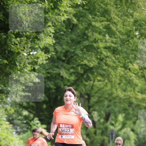 15.06.2025 - REWE Women's Run Jannik Wohlers http://msf.ph/oto/7969580 15.06.2025 10:04:43 Laufen 5623 meine-sportfotos.de
