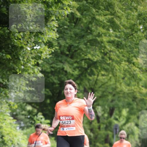 15.06.2025 - REWE Women's Run Jannik Wohlers http://msf.ph/oto/7969582 15.06.2025 10:04:43 Laufen 5623 meine-sportfotos.de