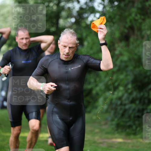 15.06.2025 - 7 Türme Triathlon Michael Strokosch http://msf.ph/oto/7969621 15.06.2025 12:56:36 Schwimmen 767, 786, 804, 842, 851, 868, 869, 872, 886, 896, 901, 963, 1003, 1028, 1060, 1070, 1077, 1091, 1132, 1175, 1198 meine-sportfotos.de