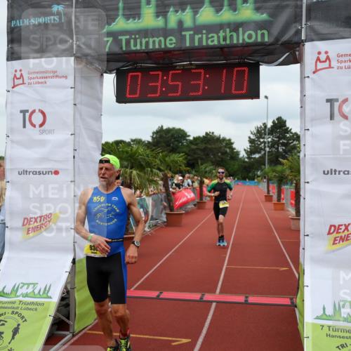 15.06.2025 - 7 Türme Triathlon Michael Strokosch http://msf.ph/oto/7969639 15.06.2025 13:53:09 Ziel 881, 930, 1164 meine-sportfotos.de