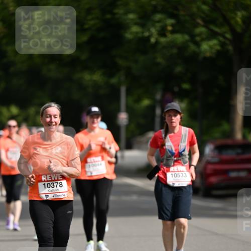 15.06.2025 - REWE Women's Run Dr. Thomas Lammeyer http://msf.ph/oto/7969665 15.06.2025 09:58:55 Laufen 10378, 30044, 10533 meine-sportfotos.de